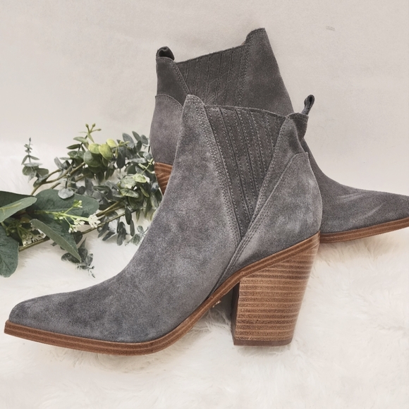 New Marc Fisher Alva Bootie 8.5 blue - Picture 1 of 14